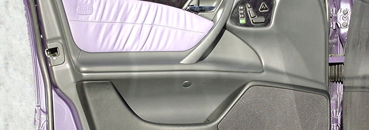 Mercedes E-Klasse W 210 Limousine / T-Modell »ab« Bj 3/99 Doorboards mit 2-Wege-Soundsystem